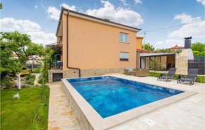 Cozy Apartment In Rijeka With Wifi